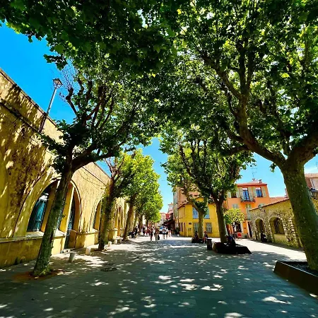 Superbe Appartement En Plein Centre Du Vieil Antibes Esterno foto